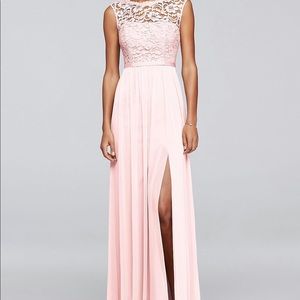 David’s Bridal F19328 Petal Size 4